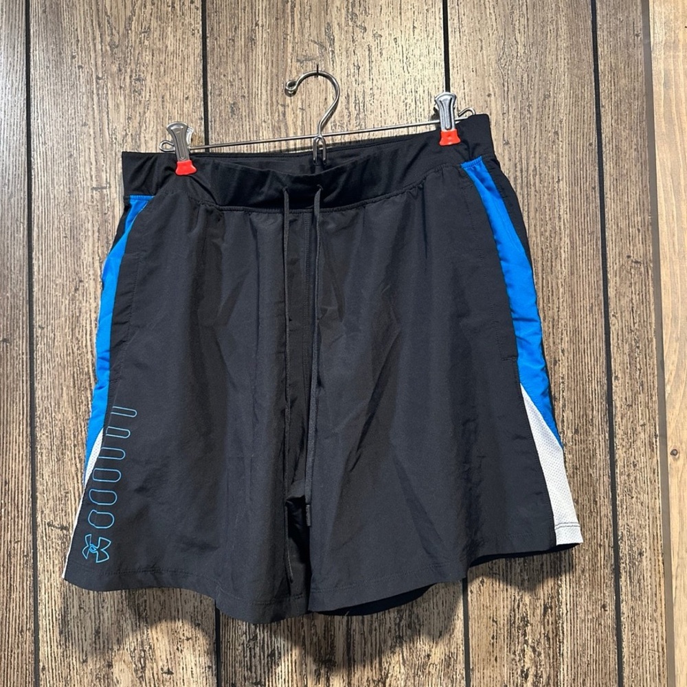 Under Armour Men’s lined Short